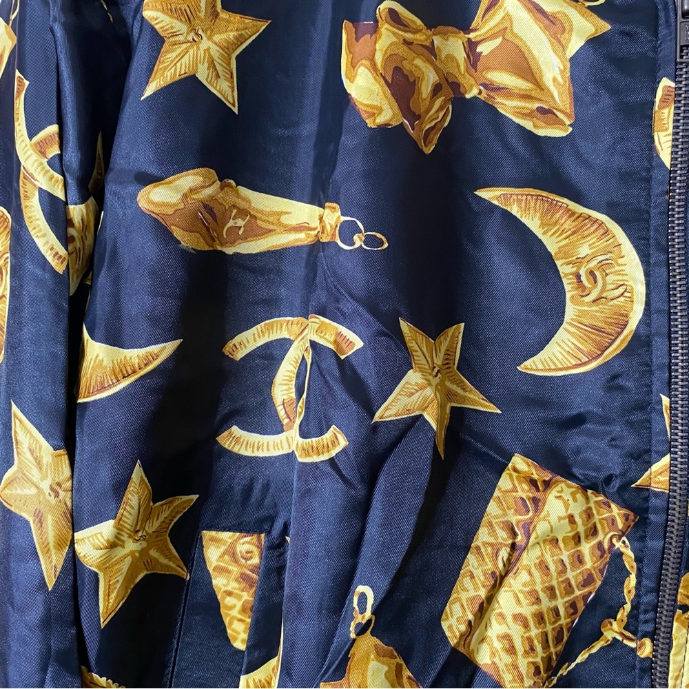 90s vtg PARA SILK Iconic CHARMS Graphic Bomber Jacket - Picture 3 of 10